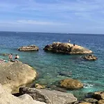 In Estartit Near Sandy レスタルティット