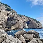 In Estartit Near Sandy * レスタルティット