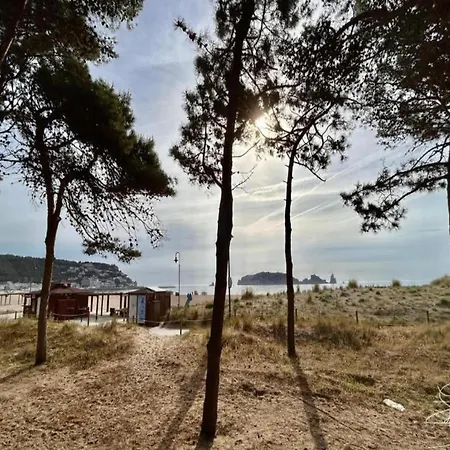Appartement In Estartit Near Sandy *